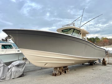Grady-White Canyon 376