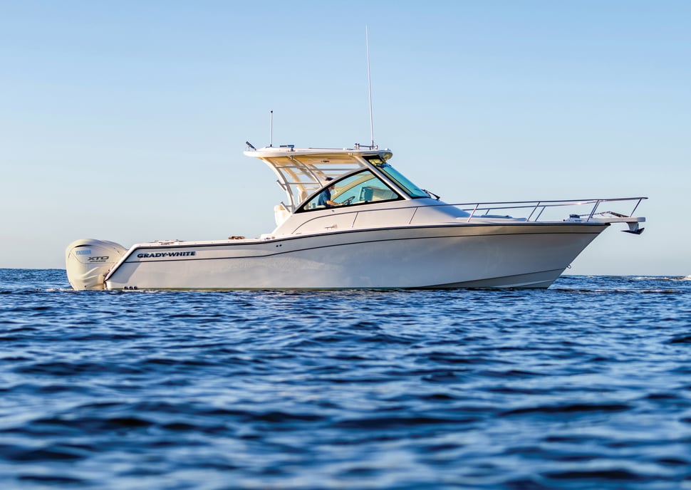 Grady-White 330 Express