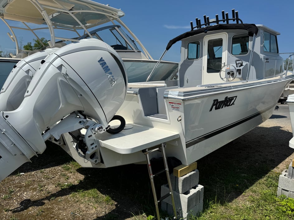 Parker 2520 XLD Sport Cabin