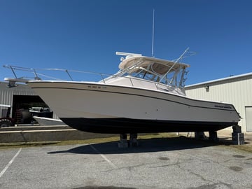2007 Grady-White 330 Express